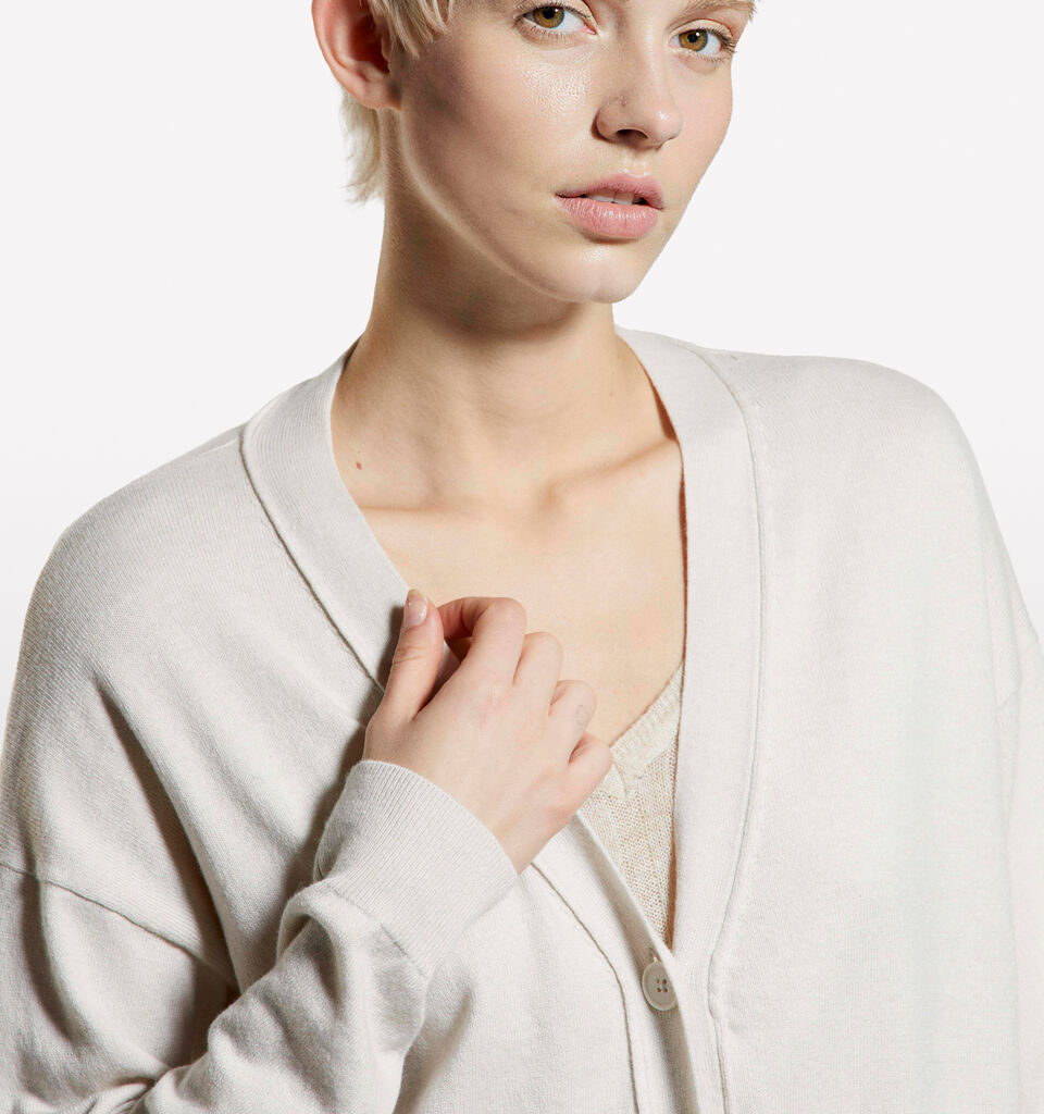 Dove gray oversize fit cardigan - women's cardigans - Beige | Sisley image number 4